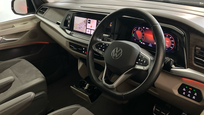 Volkswagen Multivan 1.4 TSI eHybrid Style 5dr LWB DSG Estate